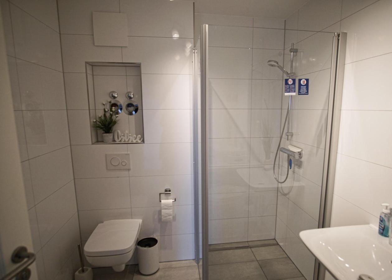 Mit Meerblick Und Balkon, Gratis Nutzung Vom Ahoi Erlebnisbad Und Sauna In Sellin - Meeresblick Fewo 48 Goehren  Εξωτερικό φωτογραφία
